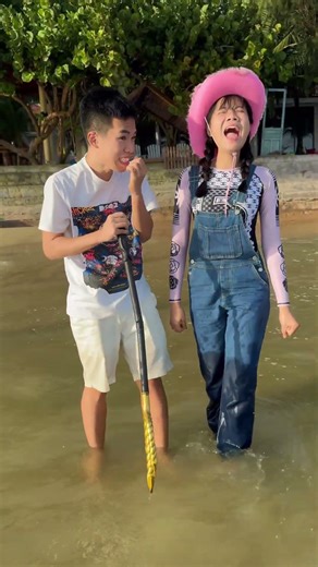 LNS - Bắt cá ngoài biển xanh || Catch fish on blue sea #shorts