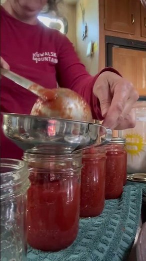 Out of Sauce… Make Spaghetti Sauce from Canned Tomatoes