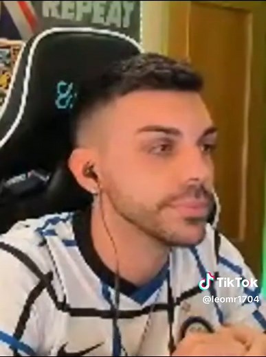 🤣🤣🚨#djmario #auronplay #amongus #creatorsearchinsights #viraltiktok | auron