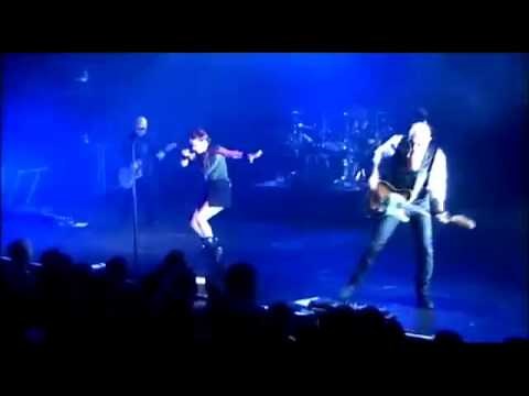Garbage Only Happy When It Rains - Best live performance - Brussels, Belgium nov. 2012