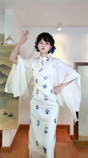 10 Years Strong: The Timeless Hit That Never Fades - A Smile's Charm