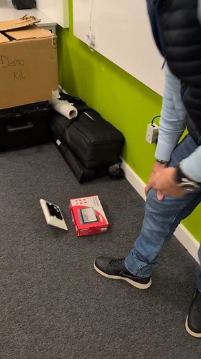 Check out the comparison between the Hikvision DS‑KH6320‑WTE1 vs the DS‑KH8381‑WTE1 and why spending just a little more could get you a lot more. 👇 The KH6320 is a solid, reliable option but the KH8381 steps things up with a sleeker, more premium design, a refined metal-style finish, and a much cleaner one-button layout. It just looks smarter on the wall. Both give you a crisp 7" touchscreen and smooth two-way audio, but the KH8381 offers more advanced connectivity and expansion options, making