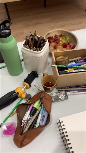 Ça ressemble à quoi un atelier de modèle vivant ?