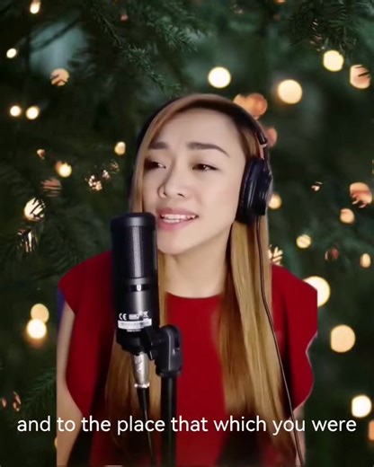CHRISTMAS HALLELUJAH - cover by Ingrid Payaket Special thanks to tita Vanj Fianza Felipe for this song request. Early holiday greetings to all our jammers around the world. May the spirit of Christmas be with you all. 🎄❤️ | Ingrid Payaket