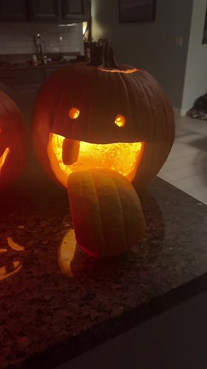 67 Creative Pumpkin Carving Ideas for Halloween