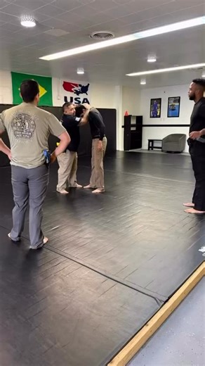 Chad Lyman on Instagram: "Police Jiu Jitsu @c4cpjj Affiliated Get @reshare_app • @killerbee_bjj Today during our C4C Police Jiu Jitsu class at Killer Bee BJJ, Professor @emiliorarebreedkbeebjj reviewed last week’s work on clinching, takedowns, and cuffing. We then focused on wall-based control situations, working on maintaining position, using proper pressure, and safely transitioning to controlled takedowns and handcuffing. We emphasized efficient movement, conserving energy, and gaining contro