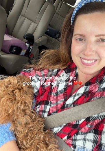 How often do you get your pets groomed!? #puppycut #aussiedoodles #millennialmom