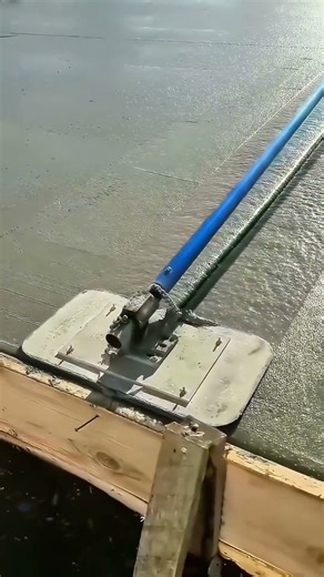 Amazing! Automatic Concrete Leveling Machine, Ground Turns Mirror in Seconds!