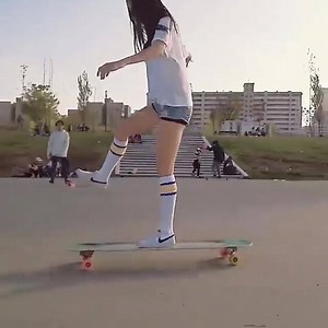 834K views · 9.4K shares | Korean babes long boarding with style and killing it at the han river. @hyo_joo | Somewhere Media | Facebook