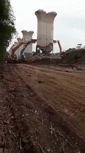 72K views · 111 reactions | Demolition gone wrong. #civilengineering #theconstructor #construction #civil #engineering #civilengineeringworld #civilengineer #engineer #engineers #building #civilconstruction #constructionlife #engineeringlife #constructionworker | The Constructor - Civil Engineering Home | Facebook