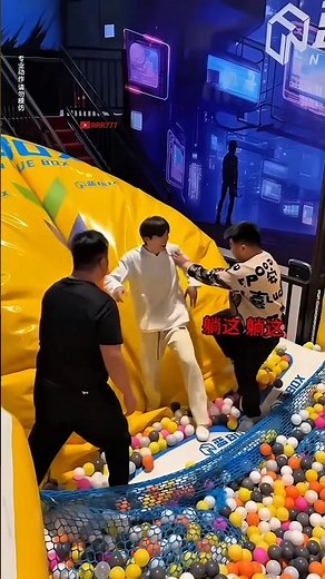 trampoline jump viral video 🤣 #funny #funnyvideo