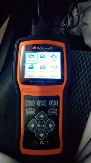 How To Use Foxwell NT630 Plus OBDII to Diagnose and Fix Trouble Codes #turotips #automobile #shorts