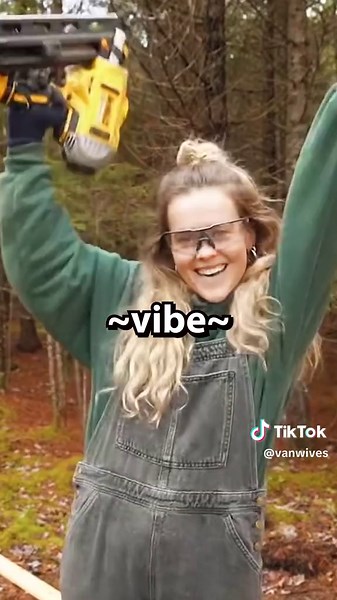 We Built A Luxury Outhouse #diy #outhouse #women #PepsiApplePieChallenge