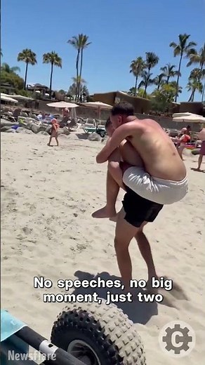 A Brother’s Strength: He Carried His Brother Into the Ocean