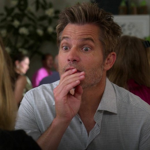 All you need is love, and a healthy dose of light cannibalism. Santa Clarita Diet is back – only on Netflix, March 29th | Netflix