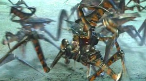 Starship Troopers 2: Hero of the Federation: Official Clip - Surrounded by Bugs