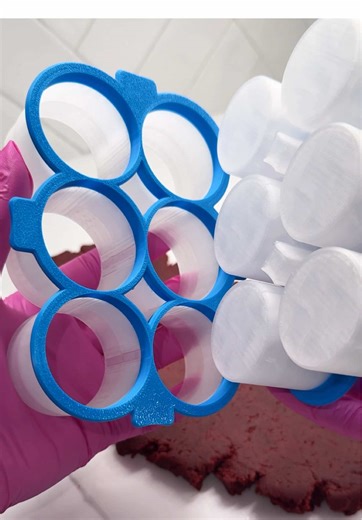 Create Cake Pops in Just 10 Seconds with Multi Popper