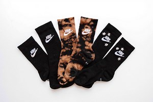 Customize your Nike Crew Socks in 3 ways! — deconstrut
