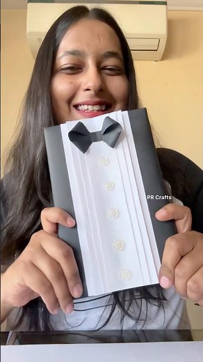 Easy shirt pattern gift wrapping idea 🖤|| #diy #fathersday #fathersdayspecial #giftwrapping #craft