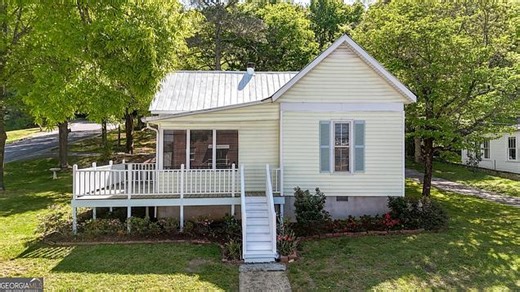 212 S Piedmont St, Calhoun, GA 30701 | Estately 🧡 | MLS# 10736142