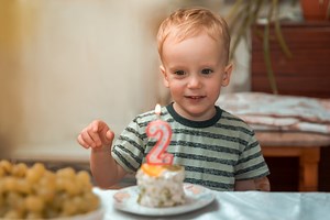 Birthday cake BANNED in nurseries under strict new rules - Netmums