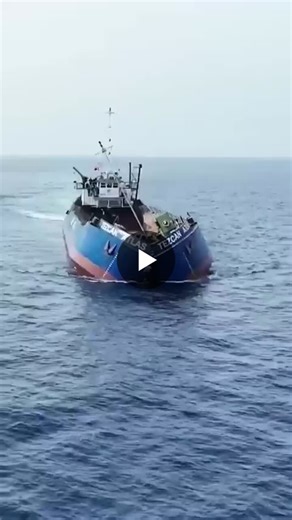 Split Hopper Barge Dredging Technology | Menno Gazendam posted on the topic | LinkedIn