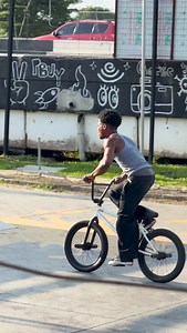 No days off ❌ - - - #bmx #bikelife #reels #vibes #streetstyle #bike #streetstyle #instagram #goodvibes #motivation #explorepage✨ | Emmanuel Ebuka