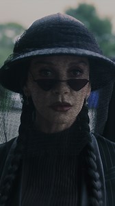 MORTICIA ADDAMS | Netflix