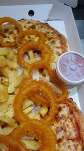 🔥🔥🔥NEW*NEW*NEW*NEW🔥🔥🔥 THE NEWEST ADDITION TO OUR RANGE OF PIZZA BOXES 😮 😍😍THE CHIP INN FAMILY CIRCLE😍😍 12" Margherita 12" Garlic bread with cheese 10" Margherita 10" Garlic bread with cheese Extra Extra large portion of chips Homemade battered onion rings 2 x dips of your choice £25.00 Available for collection and delivery Cash and card accepted Call us on 01623554853 Order online chipinnonline.com and foodhub 🍕🍕🍕🍕🍕🍕🍕🍕🍕🍕🍕🍕🍕🍕🍕🍕 | Chip Inn