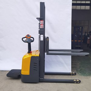 [Hot Item] 2.0ton 2000kg Rider on Pallet Electric Reach Stacker with Battery Operation for Warehouse