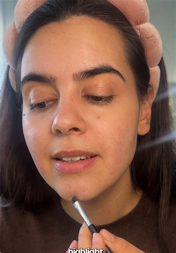 Πώς να «κρύψεις» σπυράκια 😧 #δερμα #μεικαπ #μακιγιαζ #καλλυντικά #σπυράκια