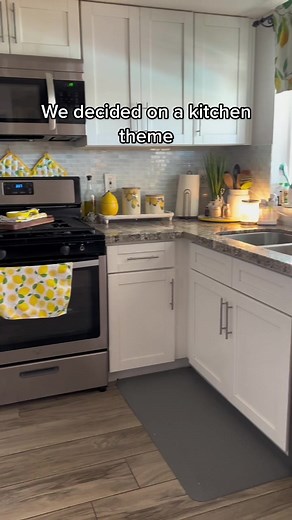 Lemon Kitchen Decor Ideas to Brighten Your Space