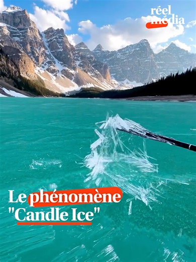Le phénomène “Candle Ice”, c’est-à-dire “glace en forme de bougie”, survient lors du dégel au printemps. Lorsque la glace commence à fondre, elle forme de petites colonnes verticales en forme de chandelles. Cela est dû à la structure hexagonale des cristaux de glace, et à la présence d’air et de contaminants, comme les sels minéraux, à l’intérieur de ces cristaux de glace. Cette particularité s’observe notamment au Canada, en Sibérie, en Arctique et dans les pays scandinaves. #candleice