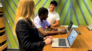 Are you a software student looking ahead to Summer 2025? Our software internships are now live on our career site! Don't wait to apply, they won't be posted for long! 👇 2025 Summer Intern - Software Engineer, GM Commercial Software: https://search-careers.gm.com/en/jobs/jr-202420380/2025-summer-intern-software-engineer-gm-commercial-software/ 2025 Summer Intern - DPE Engineering Efficiencies Software Engineering (MS Students): https://search-careers.gm.com/en/jobs/jr-202419375/2025-summer-inter