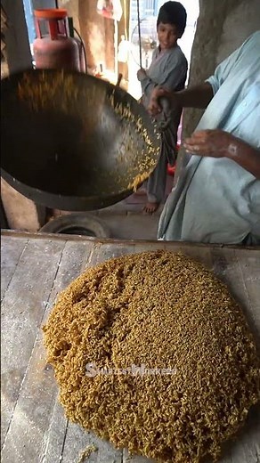 Puffed Rice Cake Manufacturing Process: Mass production