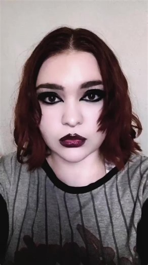 yet again this is embarrassing me now but I gotta use my drafts 😭 these types of no text lip syncs definitely are staying on tiktok and not going to Instagram 💀 insta gets exclusive pics and y'all get exclusive vids 😭 #lipsync #alt #niche #goth #fyppppppppppppppppppppppp