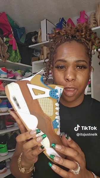 Honest Sneaker Review from Dem Boyz - Unboxing and Insight