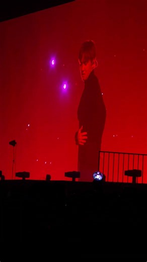 love shot dance sector k event #suho #kpop