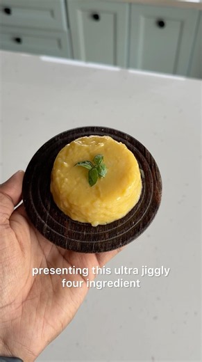 4 ingredients, ultra jiggly mango pudding - no egg, no bake & no agar agar #shorts