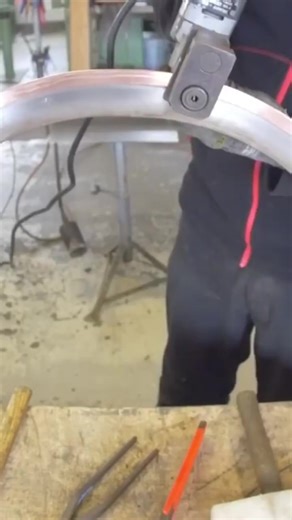 26K views · 99 reactions | #154 Tipps für Kupfer arbeiten, Zeit sparen mit dem richtigen Werkzeug. #tools #kupferblech #reels #fyp | Enigmatic Wanderlust | Facebook