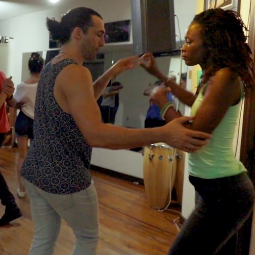 🇦🇴 Kizomba & Semba in Greensboro 💃 • No partner required • No experience needed 📅 4-week series starts Sept 11 – Thursdays at 8pm ✅ Limited spots — 15 leads & 15 follows ✅ Classes typically sell out — register early! 🏷️ Early Registration Special: 4 weeks for $35 (reg. $65) Sale ends Aug 24th 👉 Register: messinadance.com/gso 📱 Questions? Text 336.663.2965 | Messina Dance