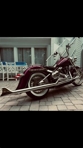 Got some good shots all weekend riding in the Keys with @Vicla_Gringo Had an awesome time! #harleydavidson #custompaint #vicla #deluxe #roadking