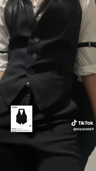 Women's style suit vest เสื้อสูทสไตล์ผู้หญิง #suits #outfit #outfitideas #suitstyle #เสื้อกั๊กผู้หญิง #เสื้อกั๊กแขนกุด