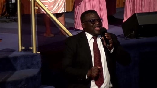 One of the favorite songs of Archbishop Dr. B. Manjoro is Wandisimudza Jesu, wandigadza nemadzimambo. This powerful song testifies of how Jesus lifts us up and places us among kings, declaring His grace and favor upon our lives. Minister Sikelo | Archbishop Dr B Manjoro