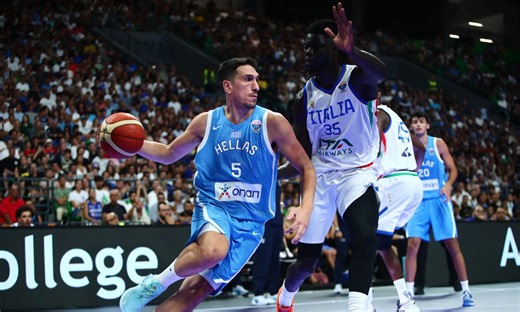 Live Streaming: Ελλάδα - Ιταλία (21:30)