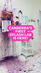 Canberra’s first splatter paint studio has landed and it’s as fun as it sounds! 🧑‍🎨💥 Splash Lab Canberra is all about colour, chaos and creativity. No artistic skills needed 🎨 Just show up, suit up and get ready to fling some paint! Whether you’re in town for the weekend, planning a date night or looking for something a little different to do with friends or family, this is it! Want to take it up a notch? Book a Glow Lab session, where the paint glows under UV black lights and the fun turns 