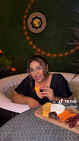 New Lay-Z-Spa Jacuzzi: Relaxation Awaits You!