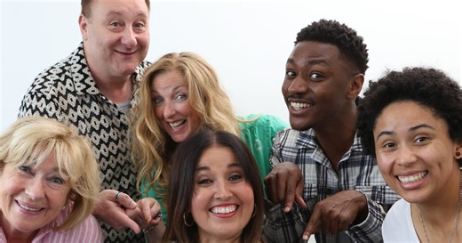 'Nostalgic' UK TV Classic Is Set To Return – And Fans Are Losing Their Everloving Minds