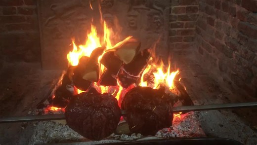 Roasting beef in the Tudor Kitchens at Hampton Court Palace. Visit any day until the 31st August and see the Tudor Kitchens brought to life. Have a go turning the beef and find out what it took to create Tudor dishes from robust roasts and stews, to delicate confectionery sweets; and see how the cooks created recipes fit for Kings and Queens. Book tickets to visit Hampton Court Palace here 👉 https://www.hrp.org.uk/hampton-court-palace/#gs.79nbad. | The Queen Anne Boleyn Society