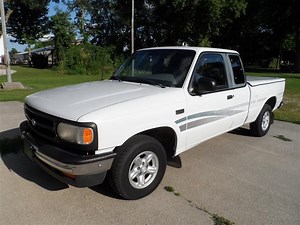 1996 Mazda B3000 Cab Plus Pickup | Transportation